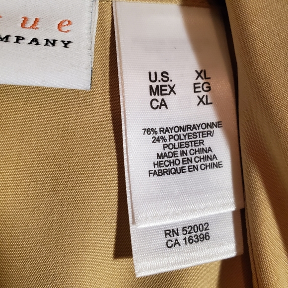 First issue Liz Claiborne shirt - Picture 3 of 4